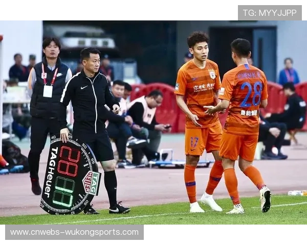 青岛海牛战平浙江队，成功完成中超保级任务