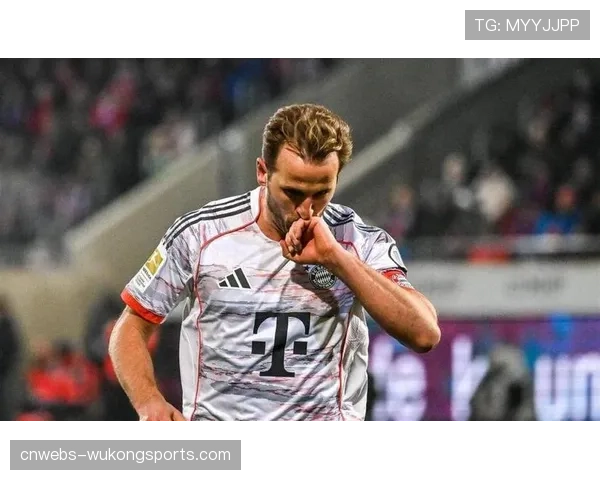 拜仁4-0海登海姆，斯塔尼希奇传射建功当选MVP